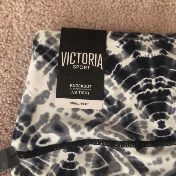 NEW Victoria’s Secret Sport Knockout 7/8 Tight size S/P - Picture 5 of 6